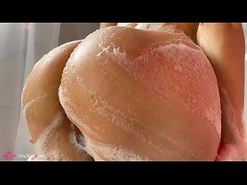 ❤️ Brunette pussy bibragailuarekin masturbatzen du dutxan orgasmo bizia lortzeko ️❌ Pornografia %eu.gaypornforyou.ruan ❌️